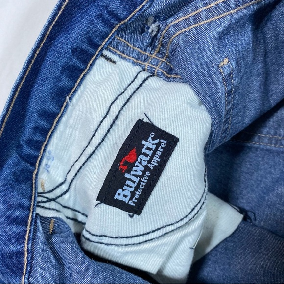 Bulwark Jeans men 38 FR Protective Jeans Straight leg Cotton Denim jeans - Picture 2 of 8